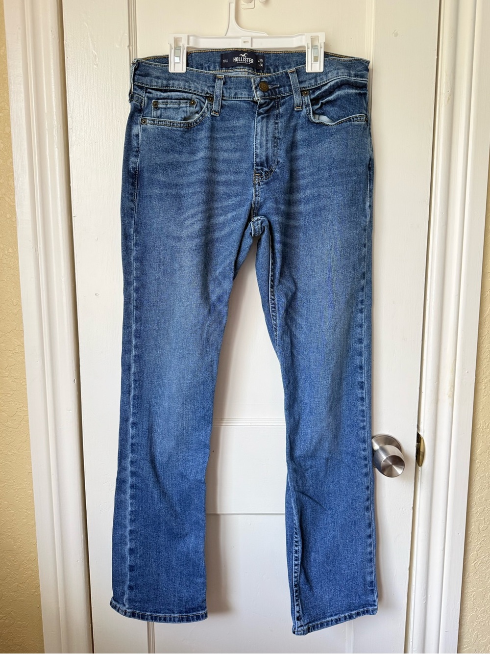 Hollister slim straight jeans